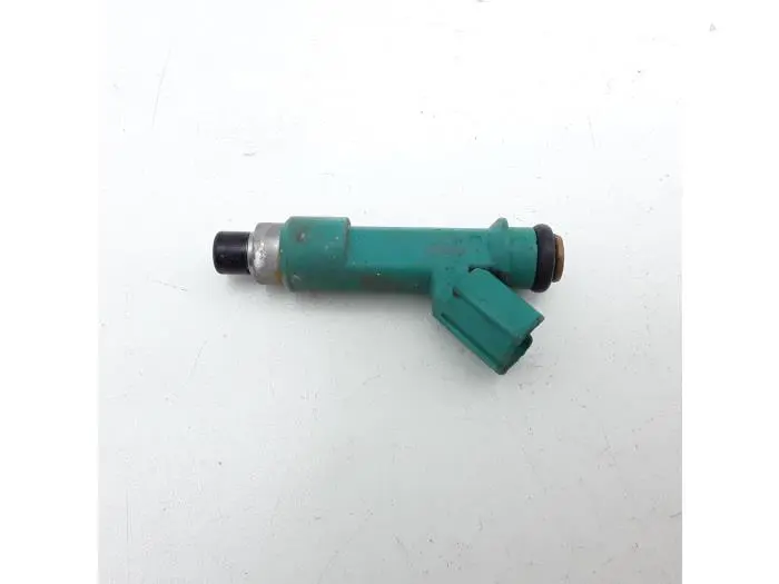 Injector (benzine injectie) Toyota Yaris