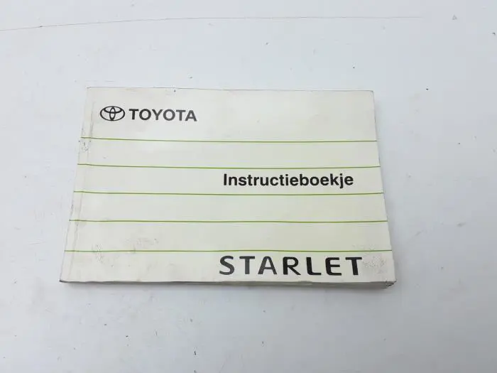 Instructie Boekje Toyota Starlet