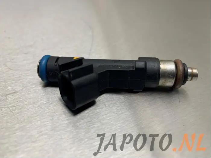 Injector (benzine injectie) Mazda MX-5