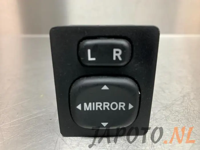 Spiegel Schalter Toyota IQ