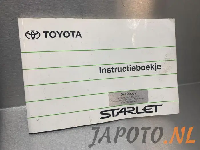 Instructie Boekje Toyota Starlet