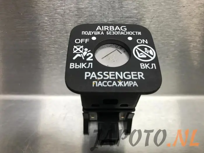 Airbag Slot Toyota C-HR