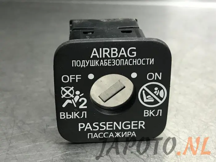 Airbag Slot Lexus CT 200h