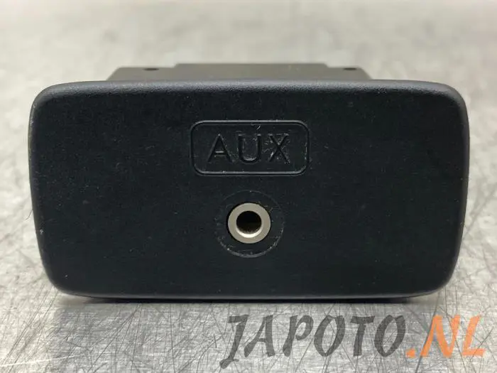 AUX/USB aansluiting Subaru Forester