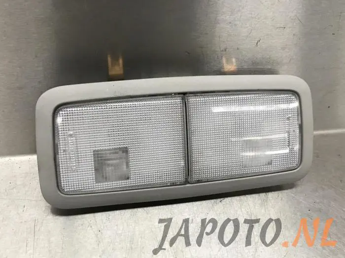 Innenbeleuchtung hinten Toyota Avensis