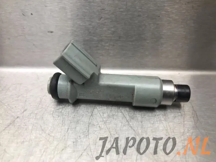 Injector (benzine injectie) Toyota Aygo