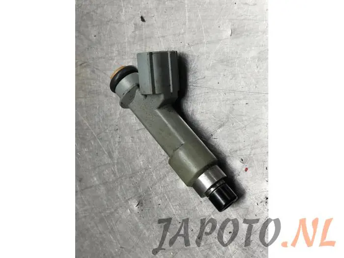 Injector (benzine injectie) Toyota Aygo