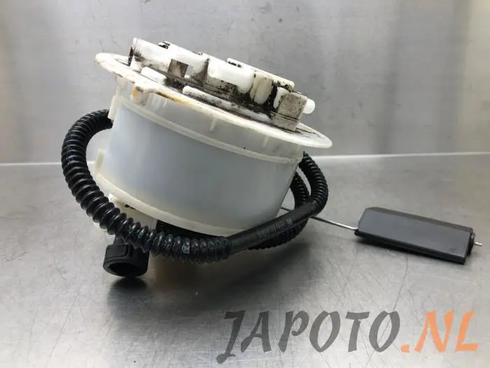 Benzinepomp Toyota IQ