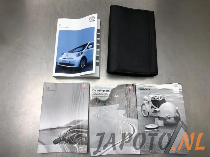 Instructie Boekje Toyota IQ