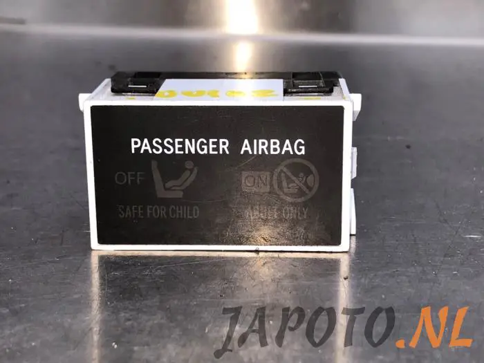 Airbag controle lampje Daihatsu Materia