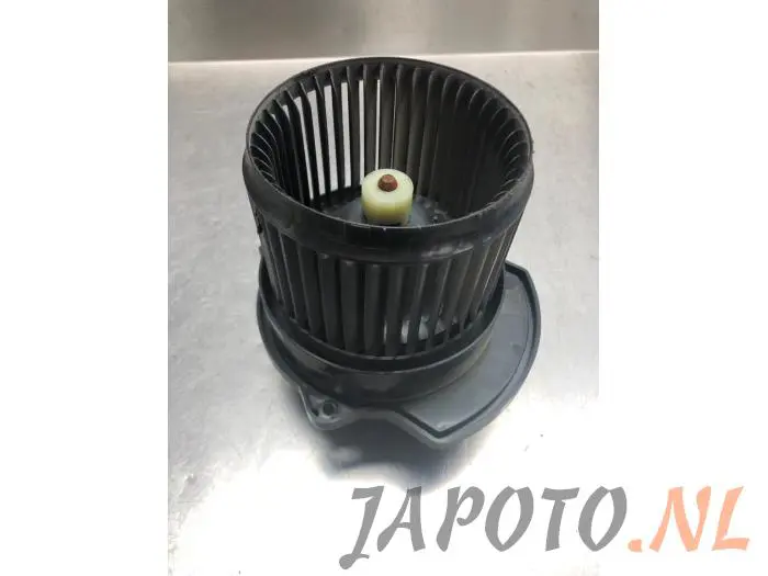 Kachel Ventilatiemotor Toyota IQ