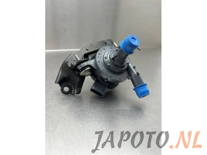 Waterpomp Toyota Rav-4