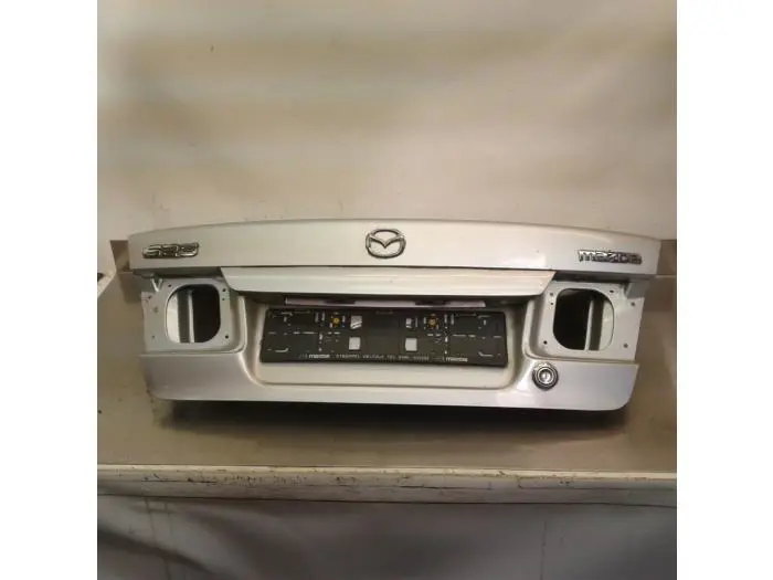 Kofferdeksel Mazda 626